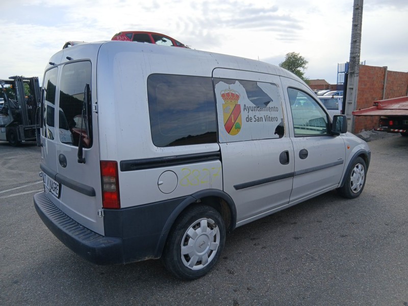 opel combo furgoneta/monovolumen del año 2001
