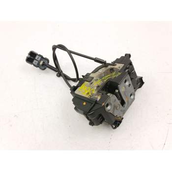 CERRADURA PUERTA TRASERA IZQUIERDA 825030002R 