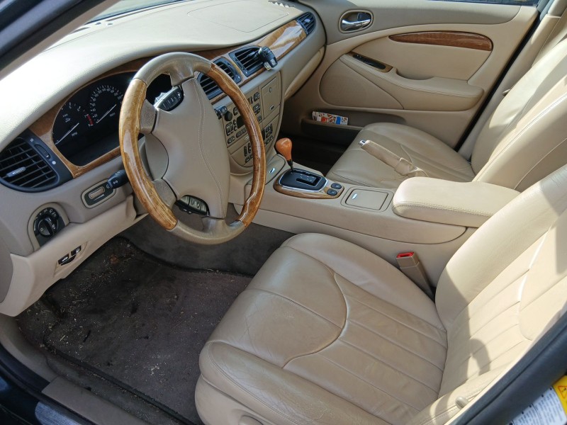 jaguar s-type ii (x200) del año 2001