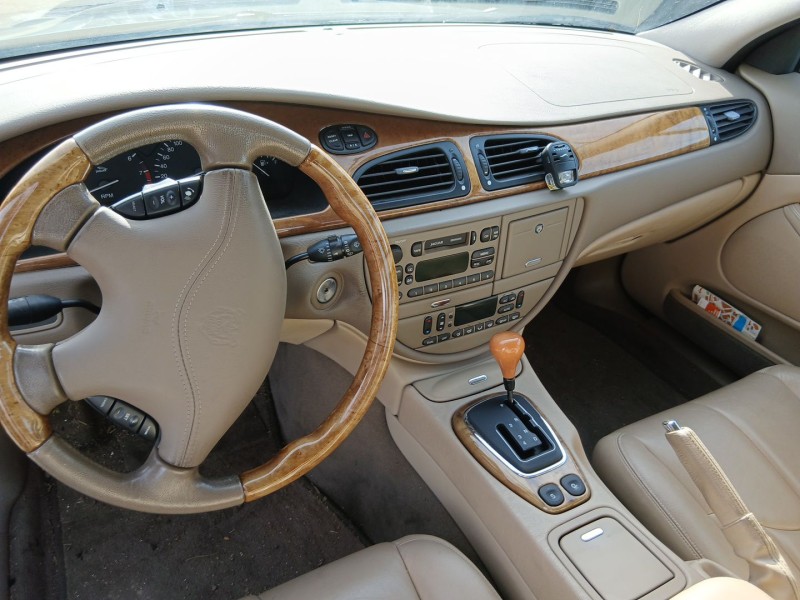 jaguar s-type ii (x200) del año 2001