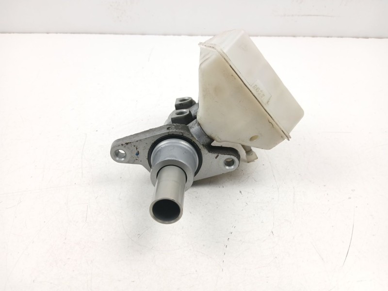 Recambio de bomba de freno para peugeot 5008 (0u_, 0e_) 2.0 hdi referencia OEM IAM 4601T1  