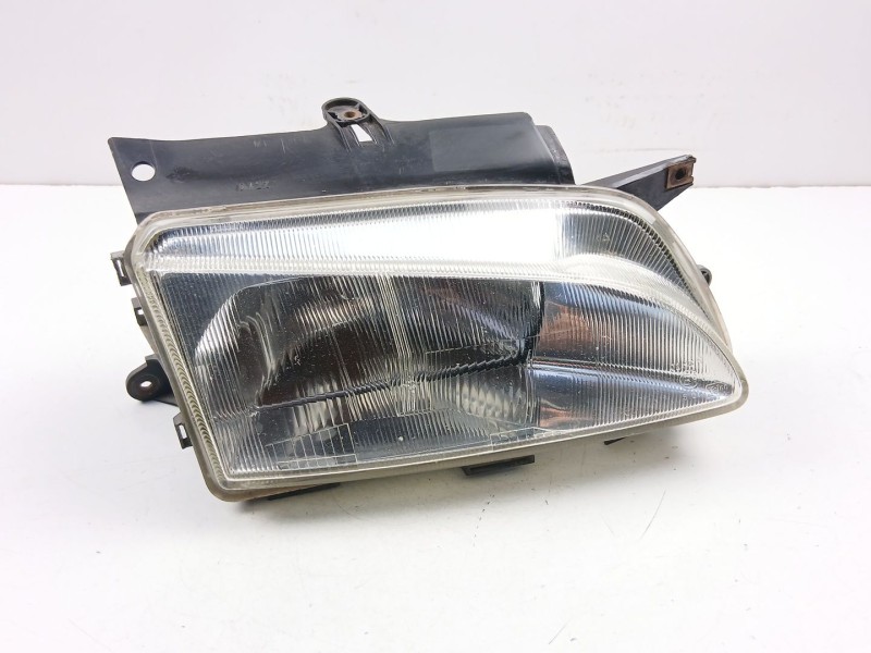 Recambio de faro derecho para peugeot partner caja/chasis (5_, g_) 1.9 d referencia OEM IAM 6205P9  