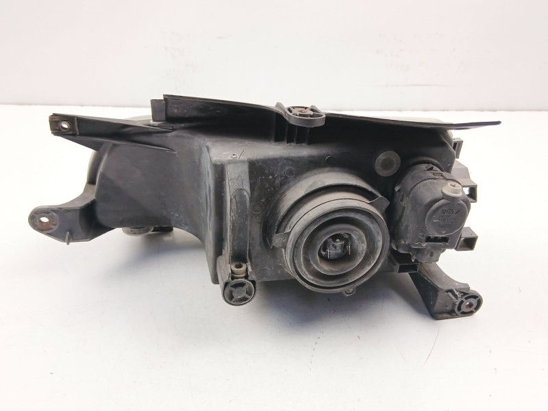 Recambio de faro derecho para peugeot partner caja/chasis (5_, g_) 1.9 d referencia OEM IAM 6205P9  