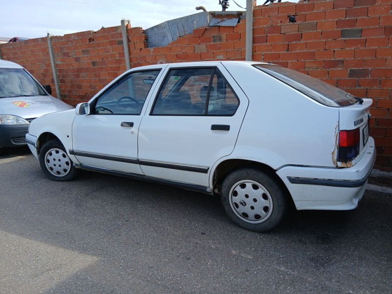 Recambio de carroceria para renault 19 i chamade (l53_) 1.4 referencia OEM IAM   