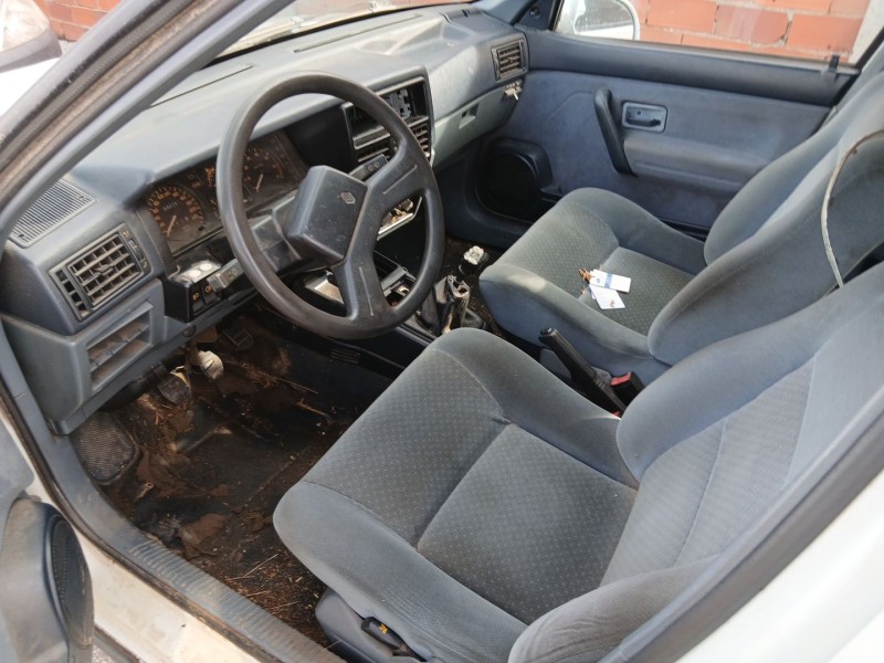 Recambio de carroceria para renault 19 i chamade (l53_) 1.4 referencia OEM IAM   