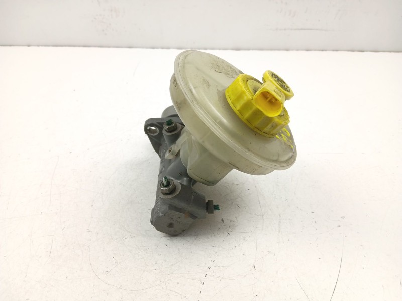 Recambio de bomba de freno para seat ibiza ii (6k1) 1.4 i referencia OEM IAM 357611019B  