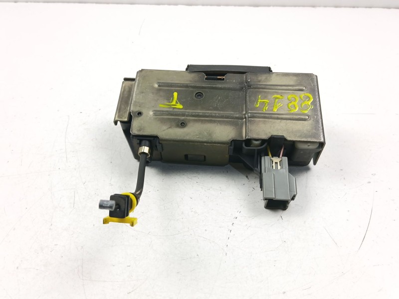 Recambio de cerradura maletero porton para volvo xc90 i (275) 2.5 t awd referencia OEM IAM 31253053  