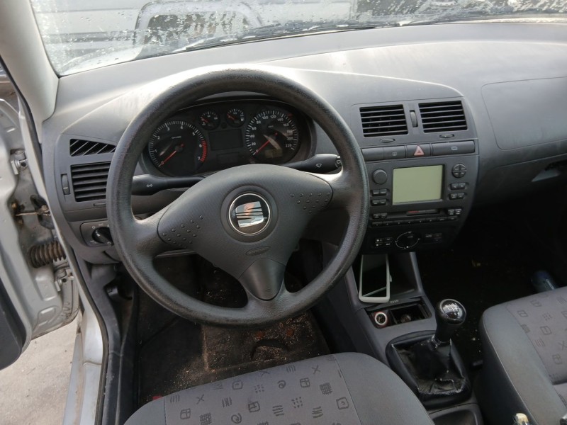 seat ibiza ii (6k1) del año 2000