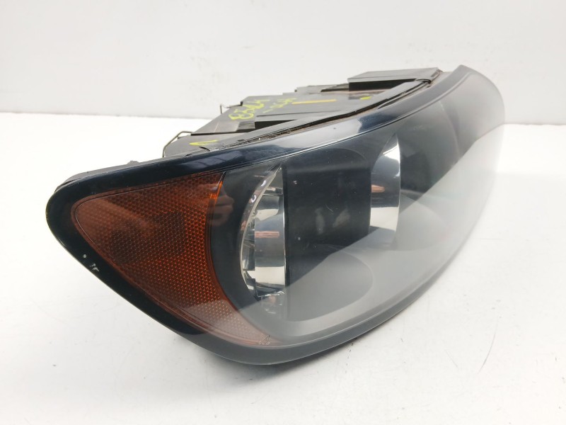 Recambio de faro derecho para volvo s40 ii (544) 1.6 d referencia OEM IAM 31213185 0301198202 