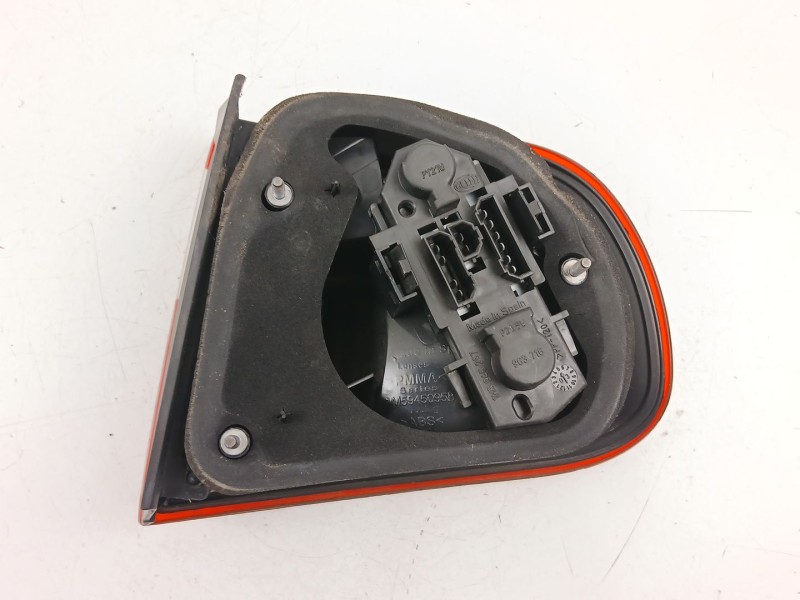 Recambio de piloto trasero izquierdo para seat toledo ii (1m2) 1.9 tdi referencia OEM IAM 1M5945095B  