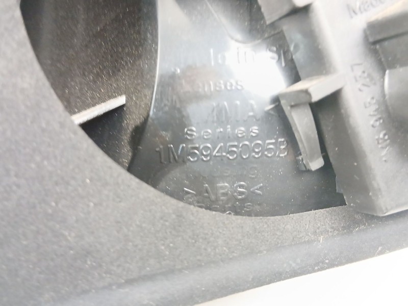 Recambio de piloto trasero izquierdo para seat toledo ii (1m2) 1.9 tdi referencia OEM IAM 1M5945095B  