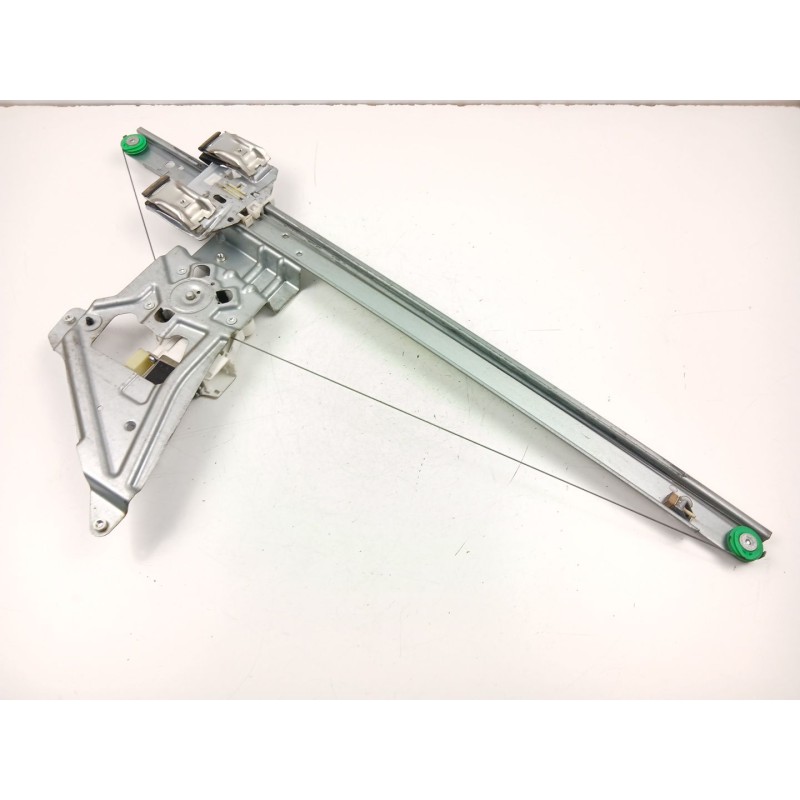 Recambio de elevalunas delantero izquierdo para volkswagen crafter 30-35 autobús (2e_) 2.5 tdi referencia OEM IAM A9067200046  