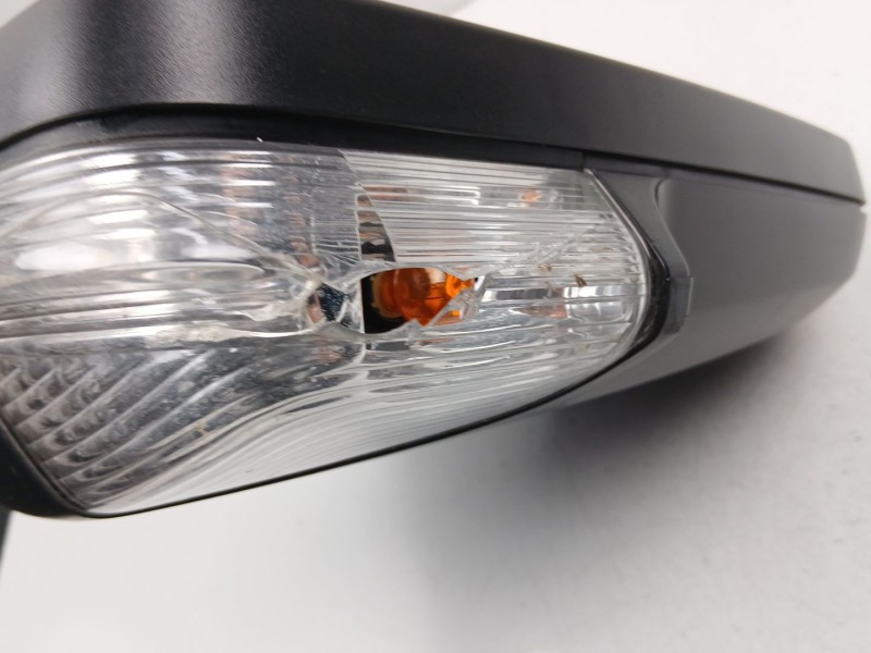 Recambio de retrovisor derecho para volkswagen crafter 30-35 autobús (2e_) 2.5 tdi referencia OEM IAM A9068106116  