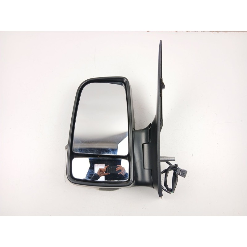 Recambio de retrovisor izquierdo para volkswagen crafter 30-35 autobús (2e_) 2.5 tdi referencia OEM IAM A9068106016  