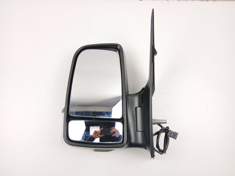 Recambio de retrovisor izquierdo para volkswagen crafter 30-35 autobús (2e_) 2.5 tdi referencia OEM IAM A9068106016  