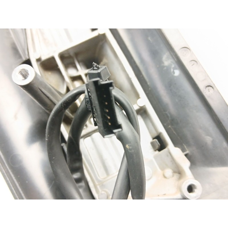 Recambio de retrovisor izquierdo para volkswagen crafter 30-35 autobús (2e_) 2.5 tdi referencia OEM IAM A9068106016  