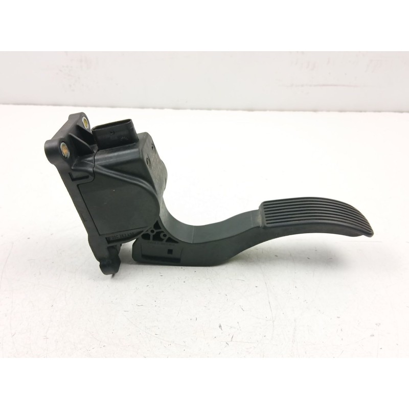 Recambio de potenciometro aceleracion para volkswagen crafter 30-35 autobús (2e_) 2.5 tdi referencia OEM IAM A9063000404  028075