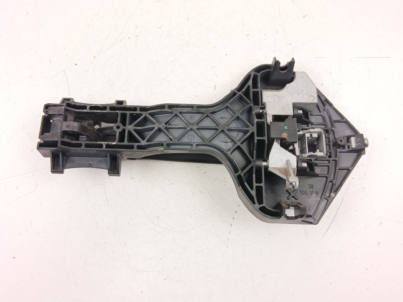 Recambio de manilla delantera derecha para volkswagen crafter 30-35 autobús (2e_) 2.5 tdi referencia OEM IAM A9067601034  