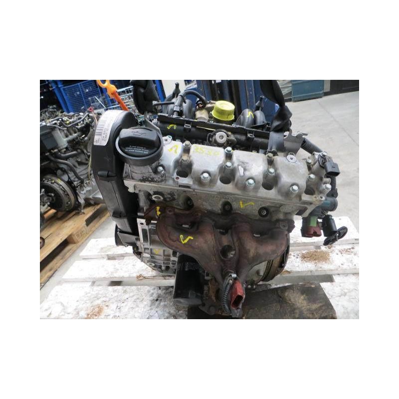 Recambio de motor gasolina : seat cordoba : 1.4 g -akk (59,84cv) 4p [2001] para seat cordoba 1.4 g -akk referencia OEM IAM AKK  