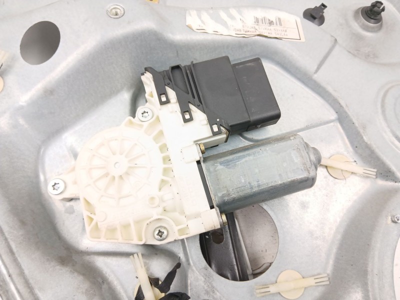 Recambio de elevalunas trasero izquierdo para seat toledo ii (1m2) 1.9 tdi referencia OEM IAM 1M0839755H  