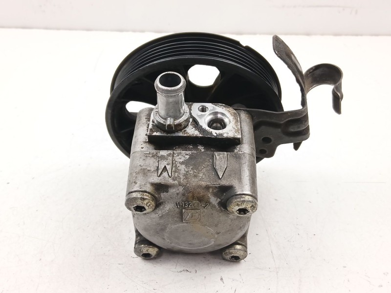 Recambio de bomba direccion para volvo xc90 i (275) 2.5 t awd referencia OEM IAM 30665098  