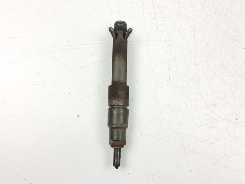 Recambio de inyectores juego para seat toledo ii (1m2) 1.9 tdi referencia OEM IAM 038130202A  038130202E