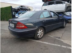 mercedes-benz clase c (w203) del año 2002 2