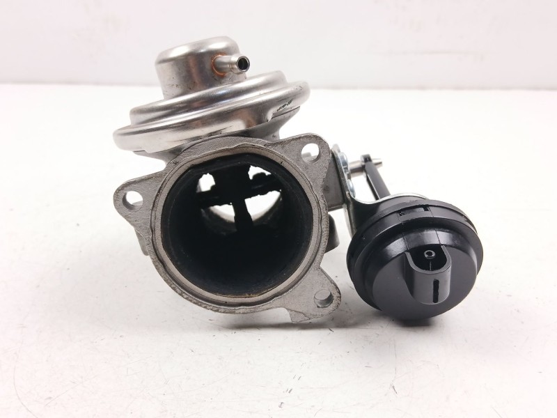 Recambio de valvula egr para seat toledo ii (1m2) 1.9 tdi referencia OEM IAM 045131501L  EV046