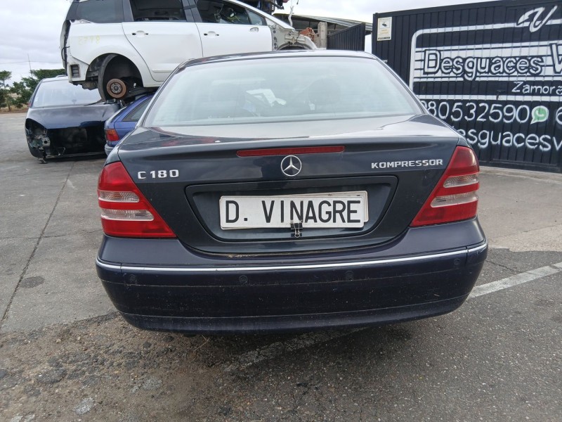 Recambio de carroceria para mercedes-benz clase c (w203) c 180 kompressor (203.046) referencia OEM IAM   