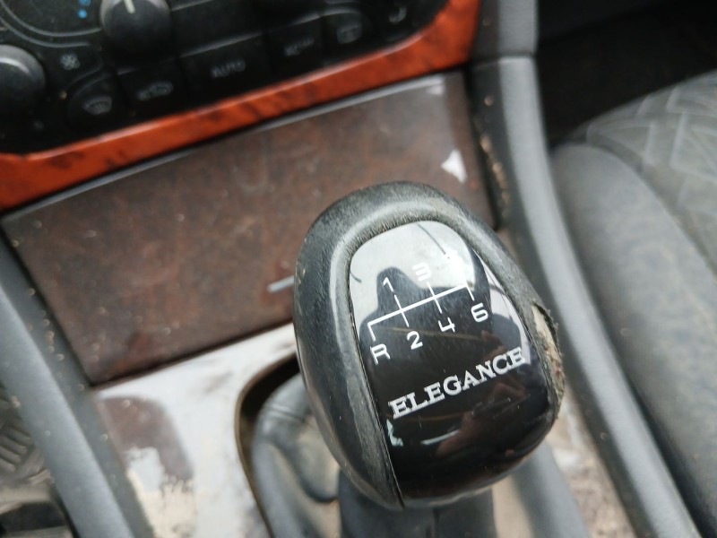 Recambio de carroceria para mercedes-benz clase c (w203) c 180 kompressor (203.046) referencia OEM IAM   