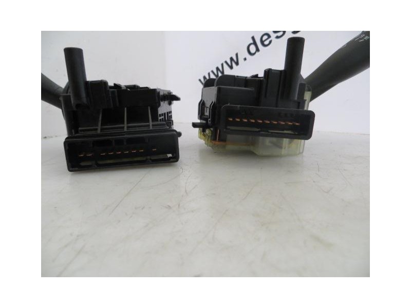 Recambio de mando luces y limpias : hyundai getz : 1.5 td -4fa (88,4cv) 5p [2006] para hyundai getz 1.5 td -4fa referencia OEM I