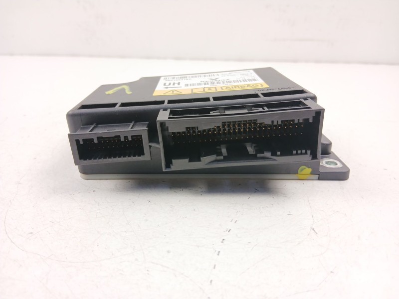 Recambio de centralita airbag para renault megane 1.5 dci k9k 837 referencia OEM IAM 985105478R  