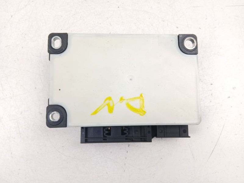 Recambio de centralita airbag para renault megane 1.5 dci k9k 837 referencia OEM IAM 985105478R  
