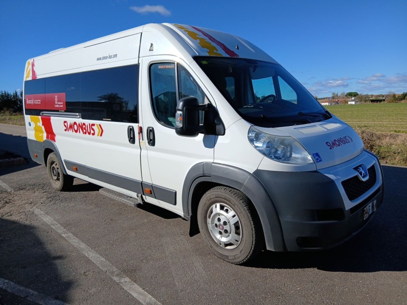 peugeot boxer autobús del año 2011