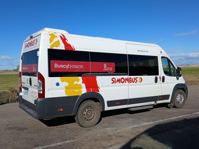 peugeot boxer autobús del año 2011