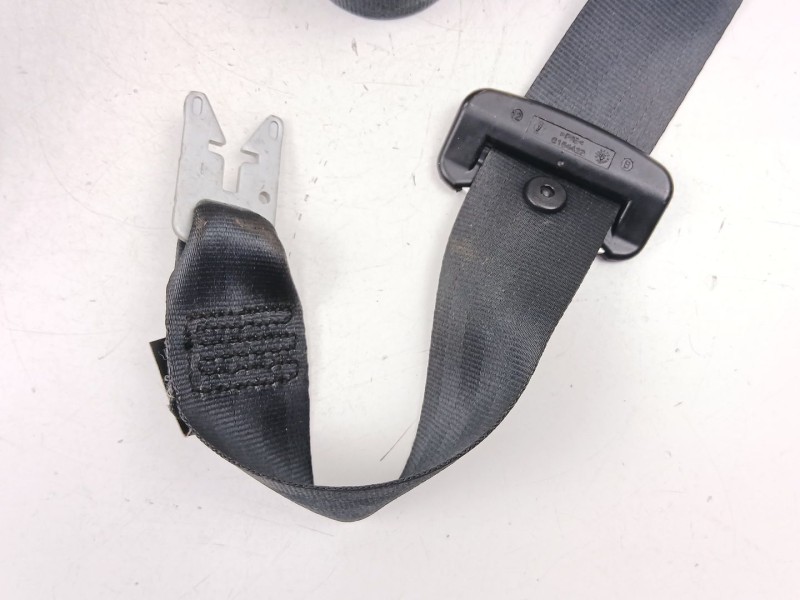 Recambio de cinturon seguridad delantero derecho para renault laguna grandtour iii dynamique referencia OEM IAM 868840031R  