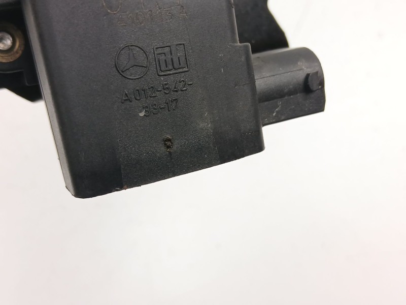 Recambio de potenciometro aceleracion para mercedes-benz clase e (w210) e 240 (210.062) referencia OEM IAM A0125423317  