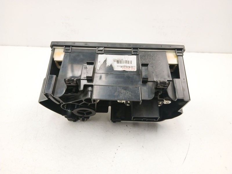 Recambio de mandos calefaccion aire para peugeot boxer autobús 3.0 hdi 145 referencia OEM IAM 1684875780  