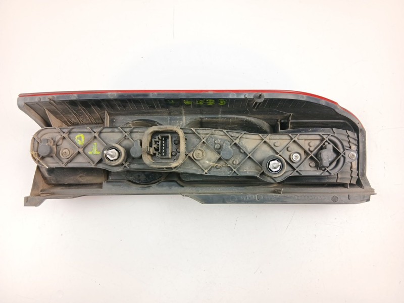 Recambio de piloto trasero derecho para peugeot boxer autobús 3.0 hdi 145 referencia OEM IAM 1365777080  