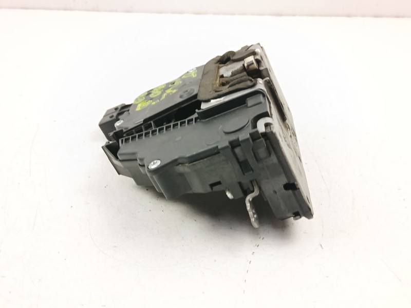 Recambio de cerradura puerta delantera derecha para peugeot boxer autobús 3.0 hdi 145 referencia OEM IAM 1350147080  