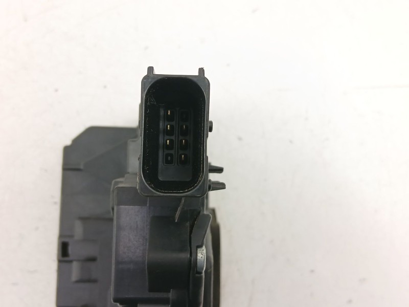 Recambio de cerradura maletero porton para peugeot boxer autobús 3.0 hdi 145 referencia OEM IAM 1345728080  