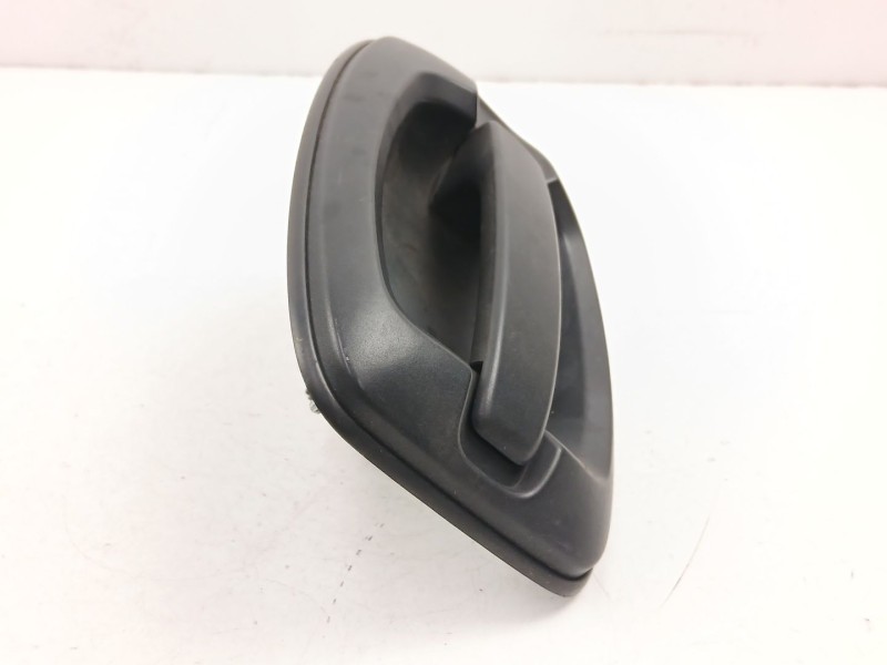 Recambio de manilla trasera derecha para peugeot boxer autobús 3.0 hdi 145 referencia OEM IAM 1650900680  