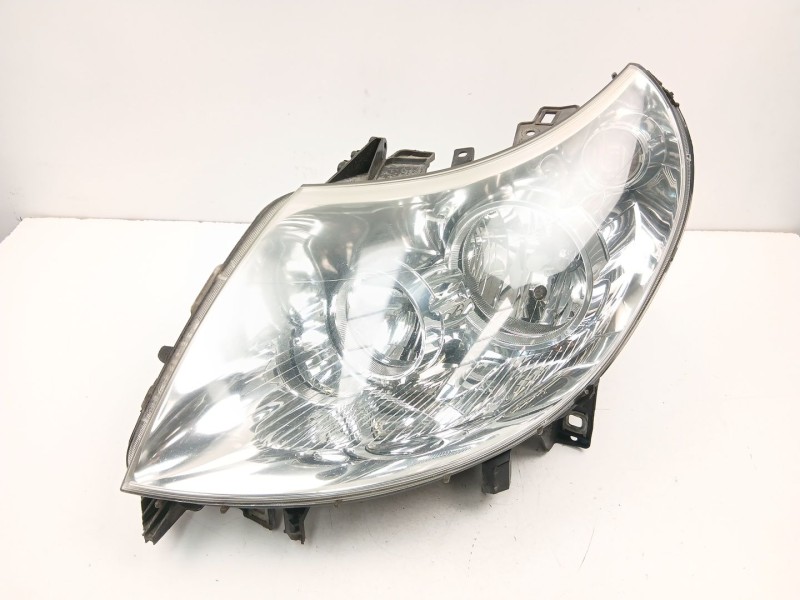 Recambio de faro izquierdo para peugeot boxer autobús 3.0 hdi 145 referencia OEM IAM 1340664080  