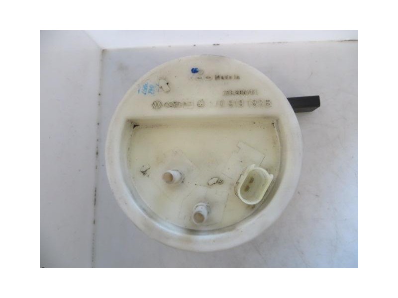 Recambio de bomba gasolina / aforadores : audi a3 : 1.9 td /ahf (110,16cv) 3p [1997] para audi a3 1.9 td /ahf referencia OEM IAM