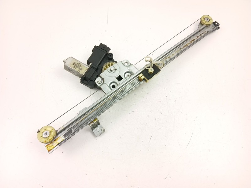 Recambio de elevalunas delantero derecho para peugeot boxer autobús 3.0 hdi 145 referencia OEM IAM 1368042080  