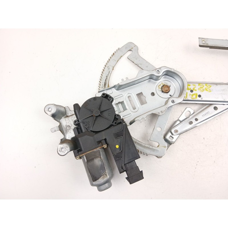 Recambio de elevalunas delantero derecho para opel combo furgoneta/monovolumen 1.7 dti 16v referencia OEM IAM 24448127 24462796 