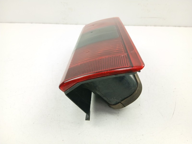 Recambio de piloto trasero derecho para opel combo furgoneta/monovolumen 1.7 dti 16v referencia OEM IAM 9199763  