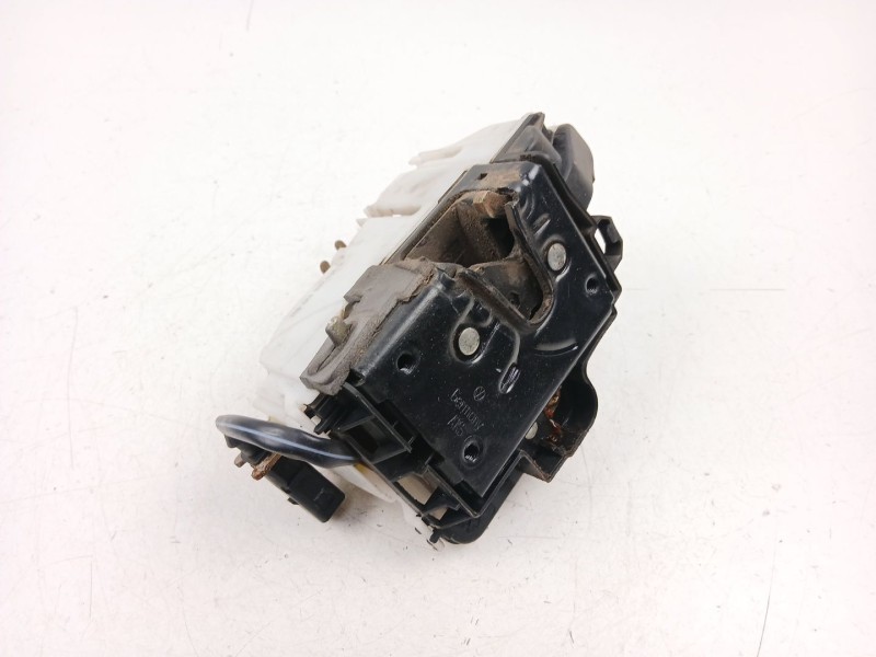 Recambio de cerradura puerta trasera derecha para seat ibiza ii (6k1) 1.4 16v referencia OEM IAM 6K4839016G  