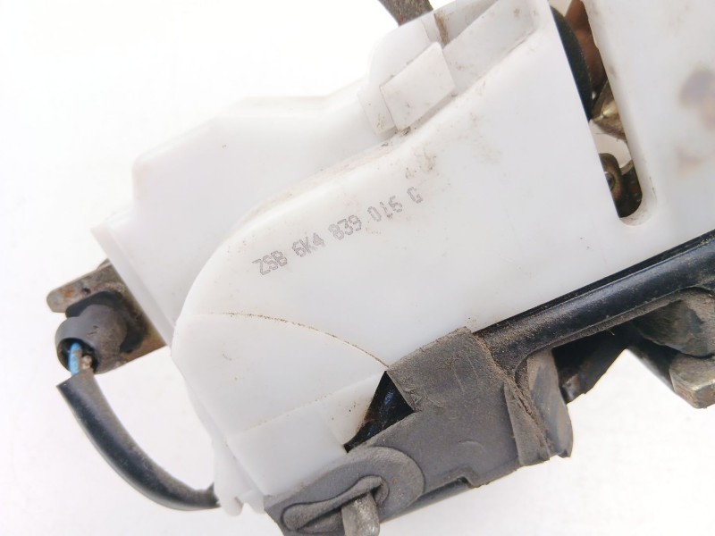Recambio de cerradura puerta trasera derecha para seat ibiza ii (6k1) 1.4 16v referencia OEM IAM 6K4839016G  