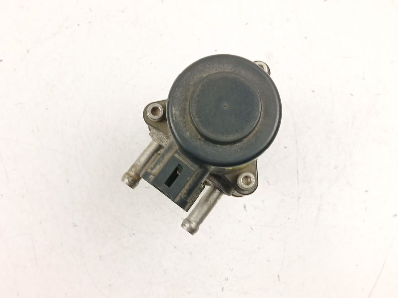 Recambio de valvula egr para nissan almera 1.8 g-qg18 referencia OEM IAM 147105M001  